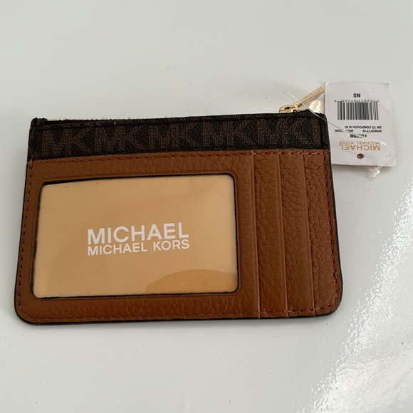 Michael Kors Fulton Small Top Zip Coinpouch Wallet - Picture 3 of 4